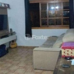 Casa com 2 quartos à venda na Rua Ibertioga, 97, Jardim Monte Kemel, São Paulo