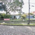 Casa comercial com 3 salas à venda na Rua Panambi, 54, Cavalhada, Porto Alegre