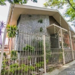 Casa comercial com 1 sala à venda na Rua Delfino Riet, 8, Santo Antônio, Porto Alegre