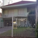 Casa comercial com 1 sala à venda na Alameda Eduardo Guimarães, 273, Três Figueiras, Porto Alegre