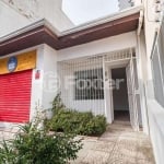 Casa com 3 quartos à venda na Avenida Lavras, 345, Petrópolis, Porto Alegre