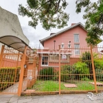 Casa em condomínio fechado com 3 quartos à venda na Avenida Arnaldo Bohrer, 184, Teresópolis, Porto Alegre