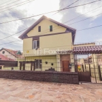 Casa com 9 quartos à venda na Rua Oscar Tollens, 249, Santa Tereza, Porto Alegre