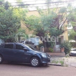 Terreno comercial à venda na Rua Bezerra de Menezes, 167, Passo da Areia, Porto Alegre