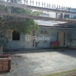 Casa com 3 quartos à venda na Acesso Dezessete, 34, Morro Santana, Porto Alegre