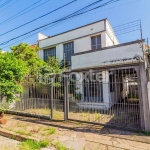 Casa com 4 quartos à venda na Travessa Igaí, 50, Medianeira, Porto Alegre