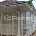 Casa com 3 quartos à venda na Avenida General Emílio Lúcio Esteves, 225, Santa Maria Goretti, Porto Alegre