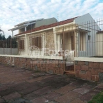 Casa com 3 quartos à venda na Rua Curupaiti, 730, Cristal, Porto Alegre