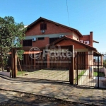 Casa com 6 quartos à venda na Rua Altos da Amapá, 170, Vila Nova, Porto Alegre