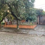 Casa com 3 quartos à venda na Rua Malgaxe, 124, Vila Ipiranga, Porto Alegre