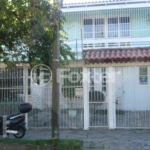 Casa com 3 quartos à venda na Rua Professor Pedro Santa Helena, 500, Jardim do Salso, Porto Alegre