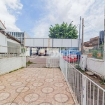 Casa comercial com 2 salas à venda na Avenida Pernambuco, 74, Navegantes, Porto Alegre