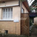 Casa com 2 quartos à venda na Rua General Caldwell, 1142, Menino Deus, Porto Alegre