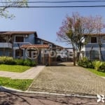 Casa em condomínio fechado com 3 quartos à venda na Rua Upamaroti, 100, Cristal, Porto Alegre