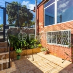 Casa com 3 quartos à venda na Rua Batista Xavier, 289, Partenon, Porto Alegre