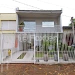 Casa com 3 quartos à venda na Rua Teixeira de Freitas, 558, Santo Antônio, Porto Alegre