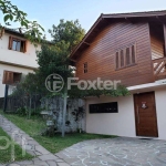 Casa com 3 quartos à venda na Estrada das Furnas, 746, Vila Nova, Porto Alegre