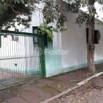 Casa com 3 quartos à venda na Rua Coronel Neves, 309, Medianeira, Porto Alegre