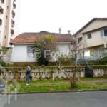 Casa com 2 quartos à venda na Rua Visconde de Duprat, 382, Petrópolis, Porto Alegre