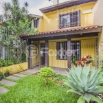 Casa com 3 quartos à venda na Rua Carlos Huber, 215, Três Figueiras, Porto Alegre