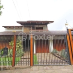 Casa com 3 quartos à venda na Avenida Assis Chateaubriand, 67, São Sebastião, Porto Alegre