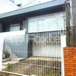 Casa com 3 quartos à venda na Rua Riveira, 542, Petrópolis, Porto Alegre