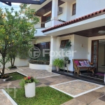 Casa com 6 quartos à venda na Rua Irmão Agnelo Chaves, 170, Marechal Rondon, Canoas