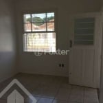 Casa com 2 quartos à venda na Rua Irmão Weibert, 346, Vila João Pessoa, Porto Alegre