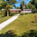 Casa com 3 quartos à venda na Avenida Professor Oscar Pereira, 7155, Cascata, Porto Alegre