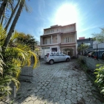 Casa com 4 quartos à venda na Rua Doutor Constâncio Krummel, 1257, Praia Comprida, São José