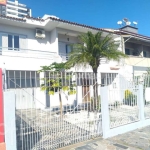 Casa com 5 quartos à venda na Rua José Aurino de Matos, 128, Kobrasol, São José