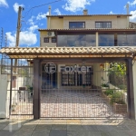 Casa com 4 quartos à venda na Rua Doutor Egydio Michaelsen, 58, Cavalhada, Porto Alegre