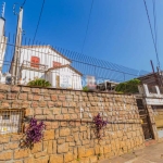 Casa com 3 quartos à venda na Avenida Nonoai, 1566, Nonoai, Porto Alegre