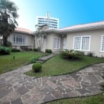 Casa Residencial com 3 quartos  à venda, 445.22 m2 por R$2700000.00  - Centro - Ponta Grossa/PR