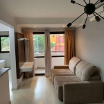 Apartamento para locação com 2 dormitórios ao lado do Shopping Ibirapuera e metrô Eucaliptos.