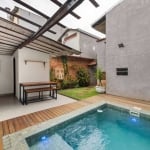 Casa maravilhosa em  São Caetano do Sul, Centro, com um incrível espaço gourmet e uma piscina aquecida. 3 suítes.Desocupado.