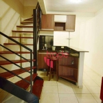 Apartamento Duplex para Vender ou Alugar de 01 Suíte no Bairro Vila Ana Maria em Ribeirão Preto com Quintal.