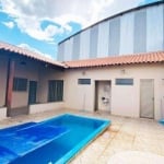 Casa com piscina a venda nos Campos Elíseos, Ribeirão Preto, 03 quartos.