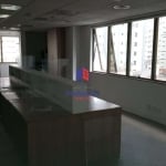 Conjunto comercial c om 180 m2 proximo metrô Brigadeiro, ótimo estado