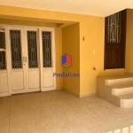 Sábado triplex, com 150 m2, 3 banheiros, escritório, garagem, imóvel de vila.