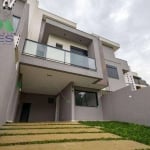 Sobrado com 3 dormitórios à venda, 116 m² por R$ 729.000,00 - Uberaba - Curitiba/PR