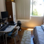 Apartamento com 2 quartos à venda na Rua Lobo da Costa, 120, Azenha, Porto Alegre