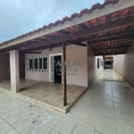 Casa com 4 dorms, Vila São Paulo, Mongaguá - R$ 550 mil, Cod: 353228