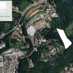 Terreno próximo ao centro de Itapecerica da Serra com 10.000,00 m² uso misto.