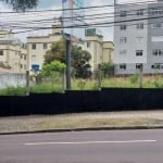 Terreno a venda no Portão com 880m² de área útil