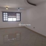 Casa com 3 dormitórios à venda, 200 m² por R$ 750.000,00 - Jardim Oswaldo Cruz - São José dos Campos/SP