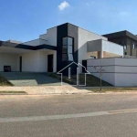 Casa com 3 dormitórios à venda, 164 m² por R$ 1.100.000,00 - Condomínio Malibu - Caçapava/SP