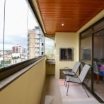 Apartamento com vista para o mar SEMIMOBILIADO com 3 dormitórios, sendo 2 suítes, 1 vaga de garagem no bairro Canto em Florianópolis/SC.