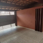 Casa a venda com 2 dormitórios no Jardim das Bandeiras em Mogi das Cruzes