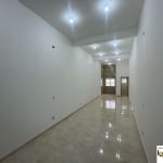 Salão Comercial 39m² com banheiro, copa e porta de aço automática para alugar em Itaquera - São Paulo/SP.